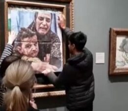 İngiltere’nin İsrail’e silah satışına Picasso tablosuyla protesto