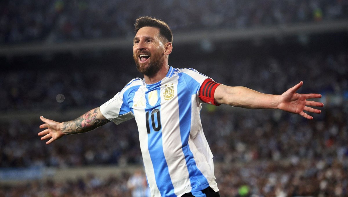 Messi’den hat-trick şov: Geceye damga vurdu