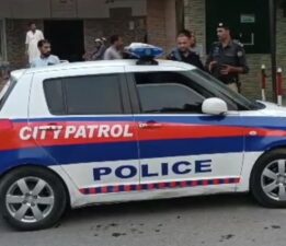 Pakistan’da polis merkezine silahlı saldırı: 3 polis hayatını kaybetti