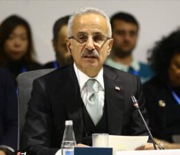 Bakan Uraloğlu: 16 yaş altına sosyal medya yasağı yok