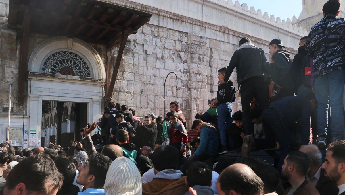 TikTok fenomeninin yemeği Emevi Camii’nde izdiham yarattı: 3 ölü